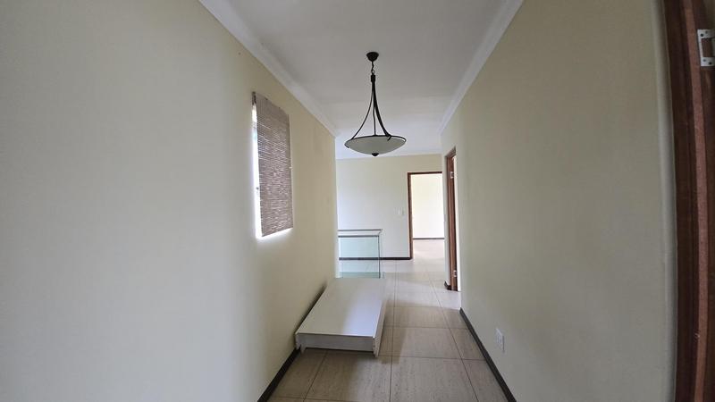 3 Bedroom Property for Sale in Gateway Manor North West